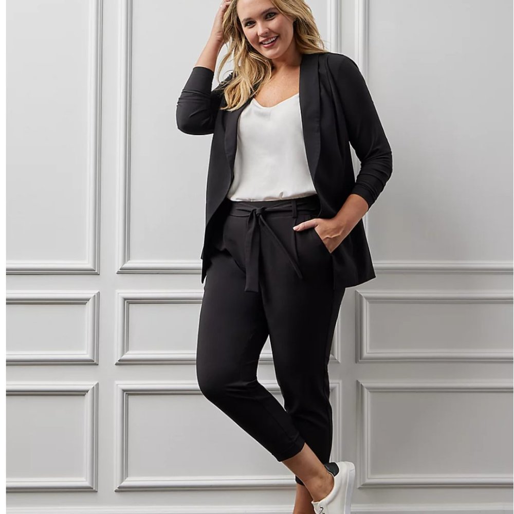 Torrid brand tapered stretch crepe pant